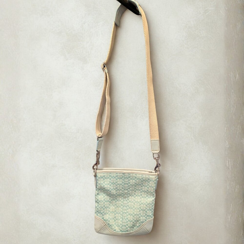 Coach, Mini Signature C Monogram Crossbody Baby Blue 2007 Y2K - Picture 2 of 12